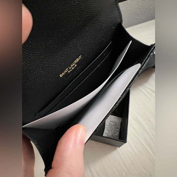 Price firm NEW YSL Saint Laurent Gold Monogram quilted leather wallet clutch - Picture 8 of 12